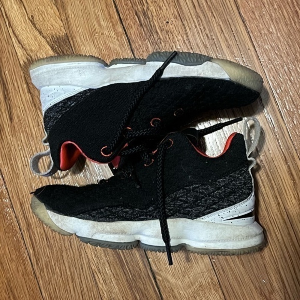 Nike lebron 15 children’s (12.5C)